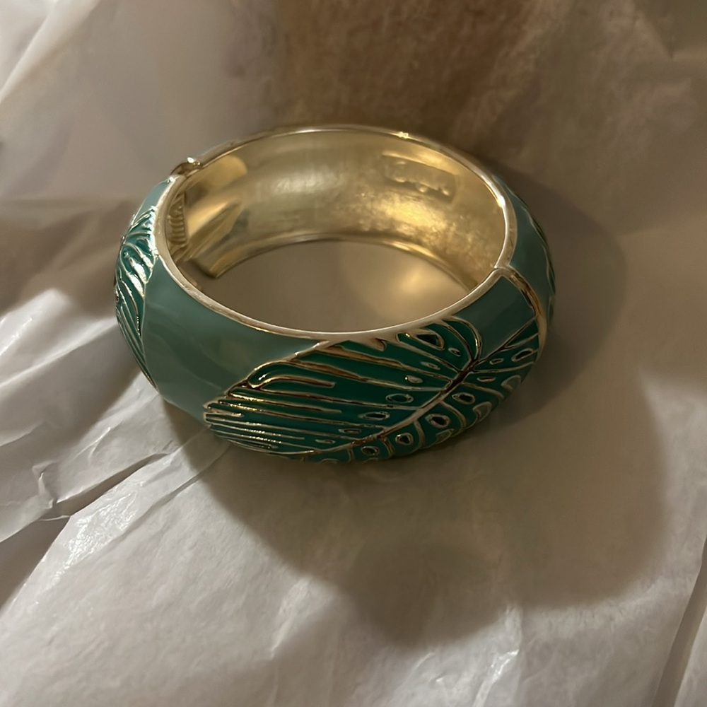 Bracelet - Picture 5 of 6